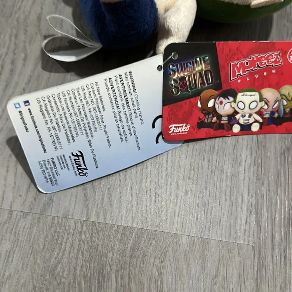 Mopeez Joker and Harley Quinn collectible plush - Picture 3 of 9